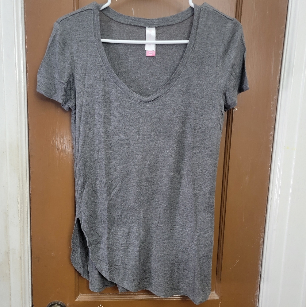 Grey shirt